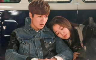 Park Shin Hye tựa đầu tình tứ trên vai Lee Min Ho