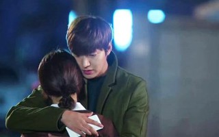 Lee Min Ho cầu xin tình yêu của Park Shin Hye