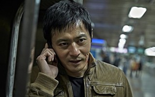 Fan nữ khóc thét vì Jang Dong Gun lạnh lùng, đáng sợ