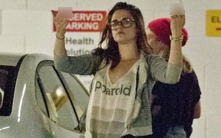 Kristen Stewart có những hành động kỳ quặc sau khi chia tay 