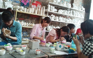 Du lịch Bát Tràng - "hạt dẻ" mà thú vị