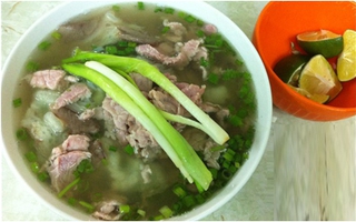 4 quán phở “đắt xắt ra miếng” tại Hà Nội 