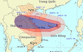 Bão số 10: Một ngày mạnh lên 4 cấp