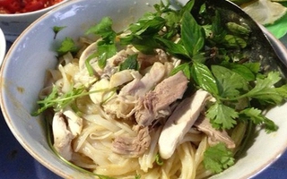 Thèm thuồng những quán phở gà trộn ngon tại Hà Nội
