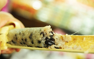 Đến Tây Thừa Thiên ăn xôi ống khó quên