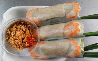Hàng quà vặt vỉa hè ngon-bổ-rẻ ở Võ Văn Tần (Quận 3)
