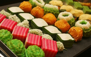 Kuih – Thế giới đồ ngọt hấp dẫn của vùng đất Đông Nam Á