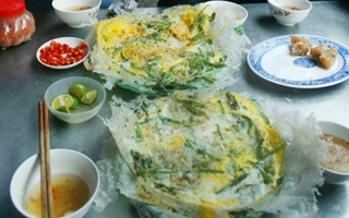 Hương vị độc đáo trong món bánh khoái tép xứ Thanh