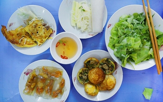 Đi ăn quà vặt Đà Nẵng ngon, rẻ giữa lòng Hà Nội