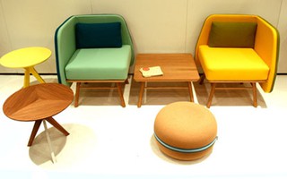 Hiện đại, sống động và đầy màu sắc với ghế Bi Silla