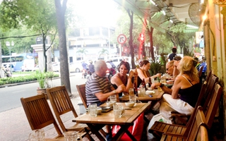 Những món ngon ở phố nhậu sang chảnh nhất Sài Gòn