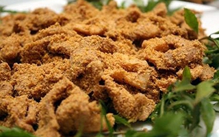 Độc đáo món thịt lợn chua gác bếp ở xứ Mường