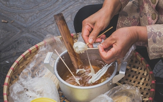 Kẹo mạch nha - món quà của ngày thơ ấu