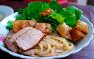 Báo nước ngoài gợi ý 10 món ăn phải thử ở Việt Nam