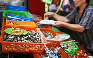 10 quán ốc ngon của Sài Gòn chỉ nghe tên cũng "ứa nước miếng"