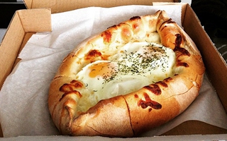 18 phiên bản pizza ngon nổi tiếng trên thế giới