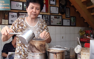 2 quán cà phê vợt hơn nửa thế kỷ được người Sài Gòn "yêu" nhất