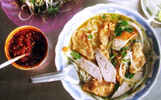 Bún, bánh canh chả cá - đặc sản bình dân của Quy Nhơn