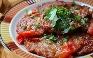 Chả cá sốt cà chua đậm đà ngon cơm