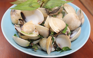 Ngao xào hành răm món ngon dễ làm