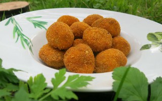 Gà viên nướng giòn ngon thơm phức