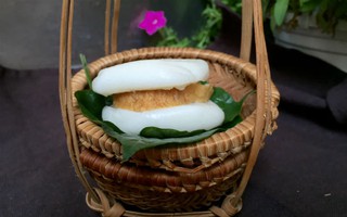 Làm bánh dày giò "tốc hành" cho bữa sáng 