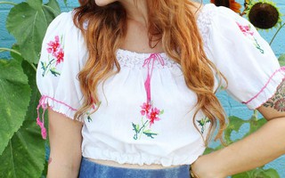 Hô biến áo cũ thành áo croptop thời trang sành điệu
