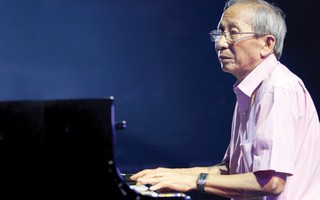 Lời xin lỗi của nhạc sĩ Nguyễn Ánh 9 khiến nhiều người khâm phục