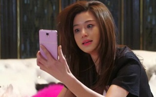 Muôn vẻ “cuồng vì tình” của "minh tinh" Chun Song Yi