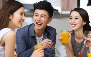 Cú lừa ngoạn mục của chị kết nghĩa