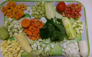 Hướng dẫn cách chế biến rau củ quả cho bé mới ăn dặm