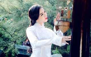 Lệ Quyên dịu dàng, tinh khôi trong tà áo dài trắng