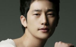 Nghi vấn Park Shi Hoo đánh thuốc mê cưỡng hiếp nạn nhân 