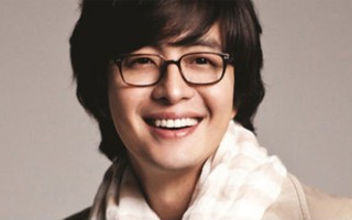 Cư dân mạng “lùng sục” danh tính bạn gái của Bae Yong Joon 