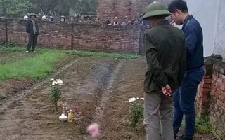 Hà Nội: Rúng động nữ sinh vứt con mới sinh từ tầng 3 xuống vườn nhà dân