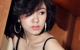 Lộ loạt ảnh nội y của Bà Tưng trước khi nâng ngực, sửa mũi