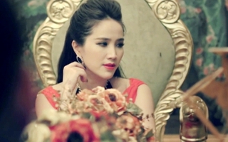 Bảo Thy lạnh lùng, kiêu sa ngày trở lại