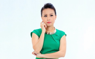 Cẩm Ly rơi nước mắt trên "ghế nóng"