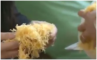 Kinh hoàng ruốc siêu bẩn, siêu rẻ, để vài năm không hỏng làm từ gà chết