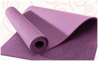 Thảm tập yoga xuất xứ Trung Quốc chứa chất cấm nguy hại