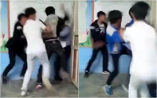 Không chịu nộp bài, gần chục học sinh lao vào đánh hội đồng thầy giáo ngay giữa lớp học