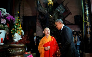 Câu nói bất ngờ của ông Obama trong chùa Ngọc Hoàng