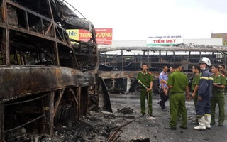 Vụ xe khách đối đầu 13 người chết: công bố nguyên nhân