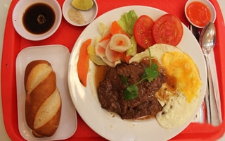Ăn sáng ở Quận 1, Quận 3 có gì ngon?