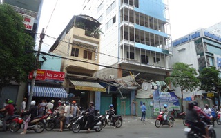 Quận 5: Tai nạn tại tòa nhà 7 tầng, 6 người trọng thương