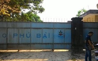 Dân bịt khẩu trang đi ngủ vì mùi thuốc sâu