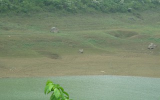 Bí ẩn hồ nước ở Cao Bằng bị cạn trơ đáy trong một đêm