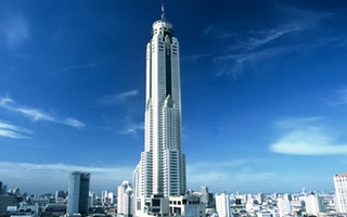 5 khách sạn chạm đến... mây của thế giới