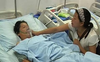 Hy hữu: Con gái truyền nhầm nước giặt vào tĩnh mạch cho mẹ