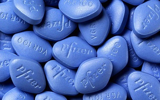 Trung Quốc thu giữ rượu "bạch tửu" có chứa thuốc cường dương Viagra